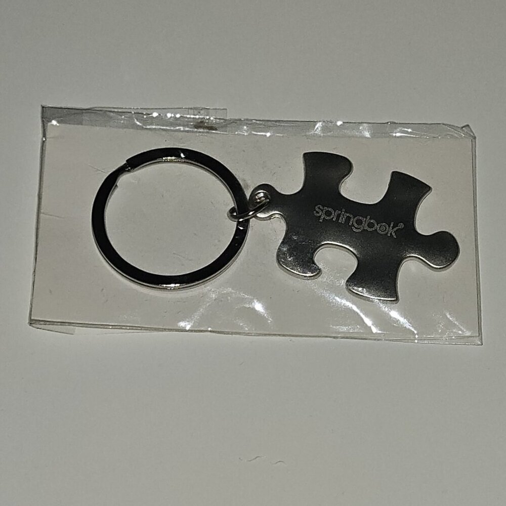 Springbok Silver Tone Brushed Metal Jigsaw Puzzle Piece Keychain NEVER USED